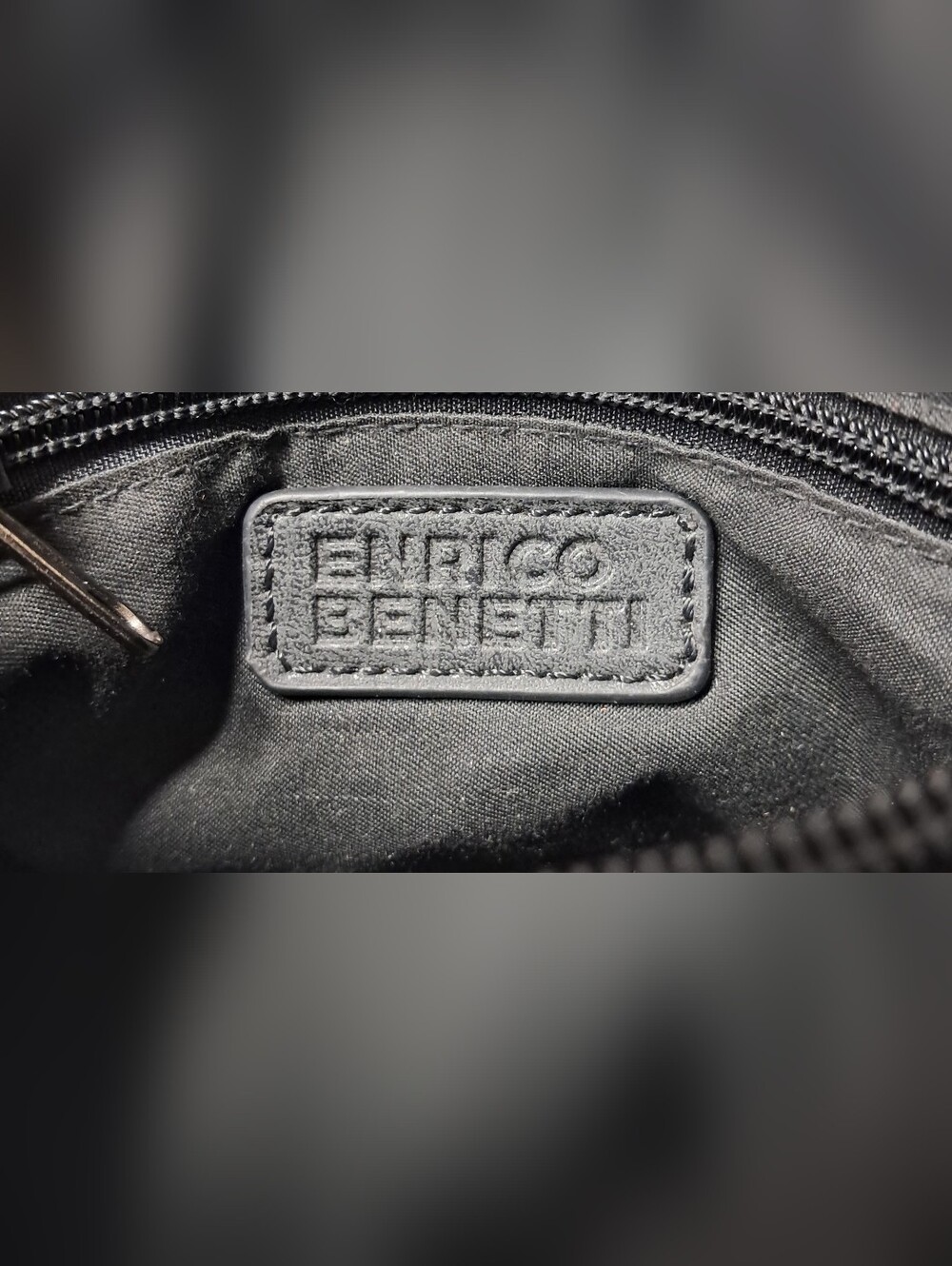 Enrico Benetti Black Logo Embossed Leather Label - Picture 2 of 5